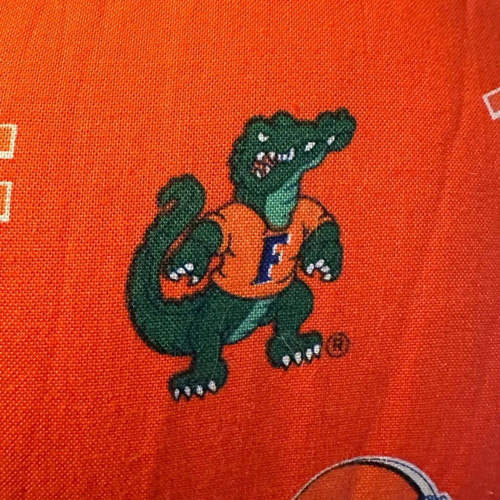 University of Florida Gators Cat Bed